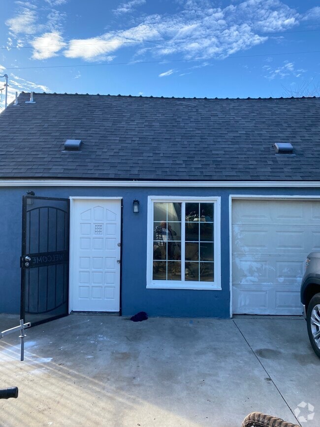 Tower District Student Apartments for Rent Fresno, CA 8 Rentals