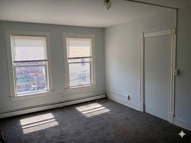 Foto del edificio - 77 Garden St