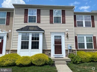 Building Photo - 145 Sandpiper Ct
