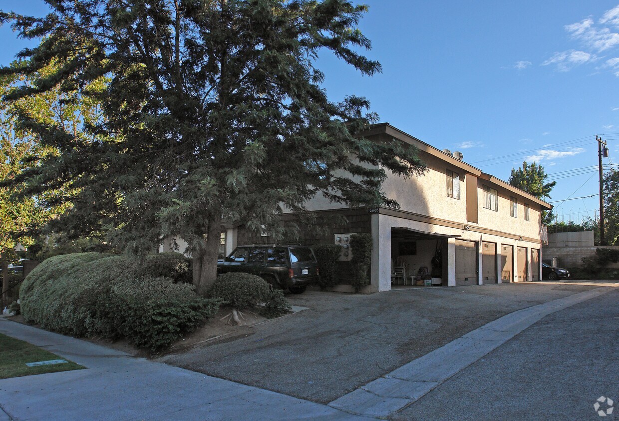 Building Photo - 24525 Bendricon Ln
