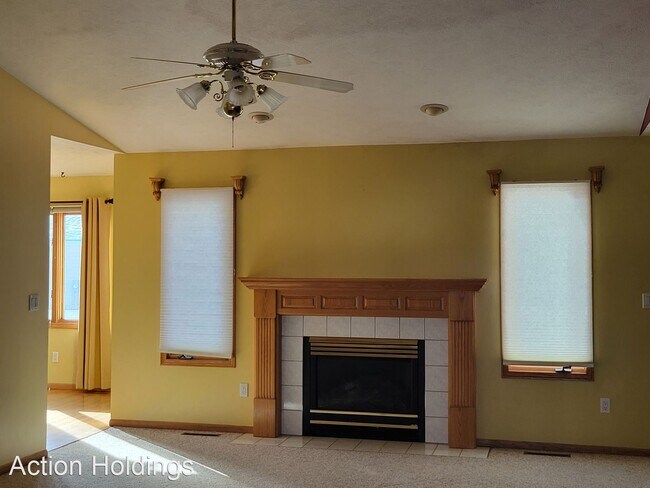 Building Photo - 4 br, 3 bath House - 2110 Topeka Circle