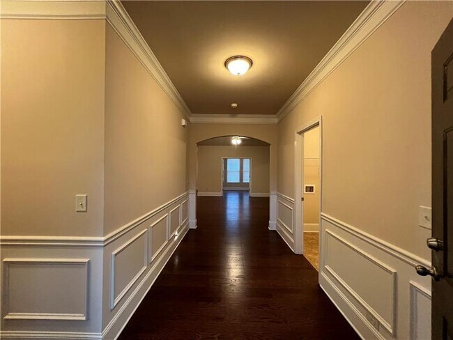 Building Photo - 3640 New River Ct