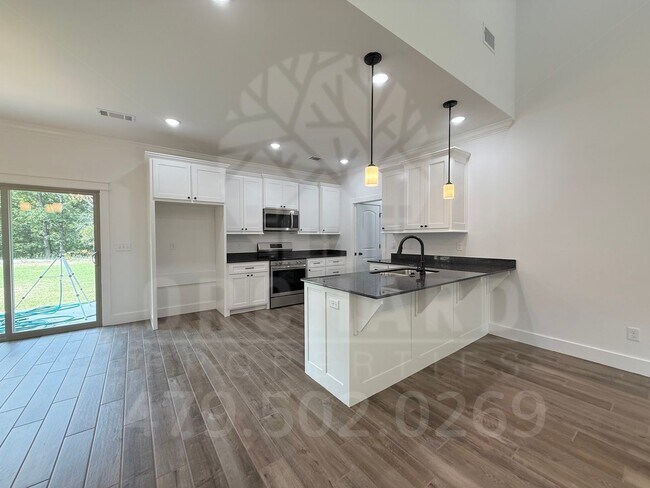 Foto del edificio - Bella Vista Single-Family Home- 3 Bed/ 2 B...