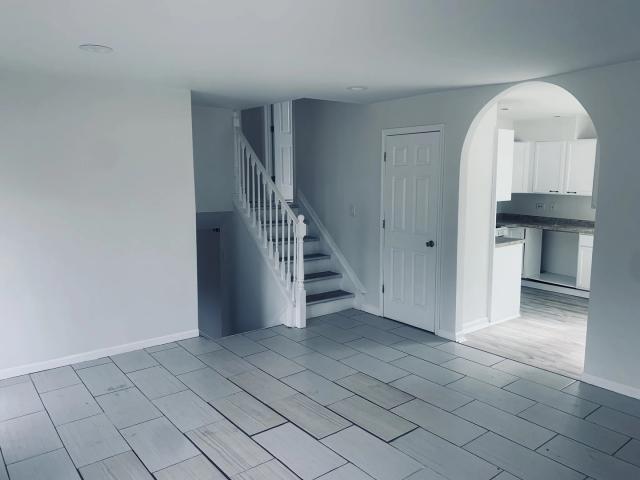 Building Photo - 3 bedroom in Bolingbrook IL 60440
