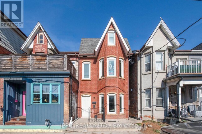 Building Photo - 1244 College St