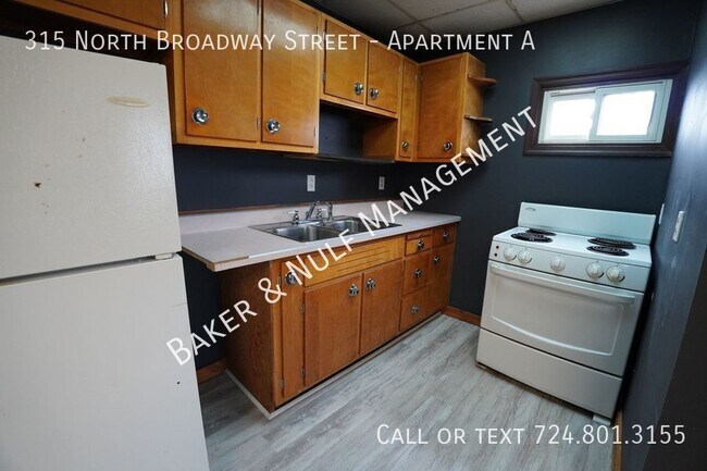 Foto del edificio - 315 N Broadway St