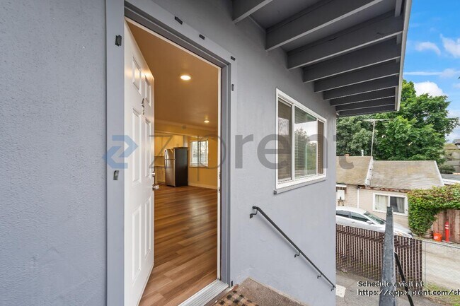 Foto del edificio - 523 Page St