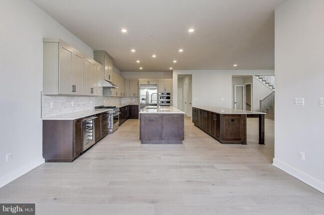 Foto del edificio - 6921 Renita Ln