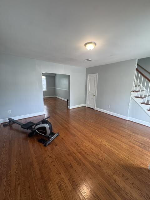 Foto del edificio - Charming 3-Bedroom Townhome in the Heart of Front Royal! Hardwood Floors and Pet-Friendly!