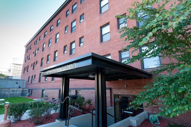 Foto del edificio - Barnabas Apartments