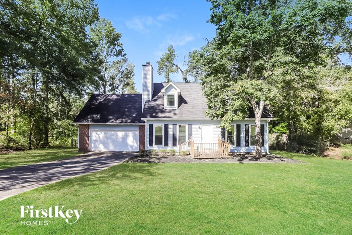 Primary Photo - 84 Pine Grove Cir