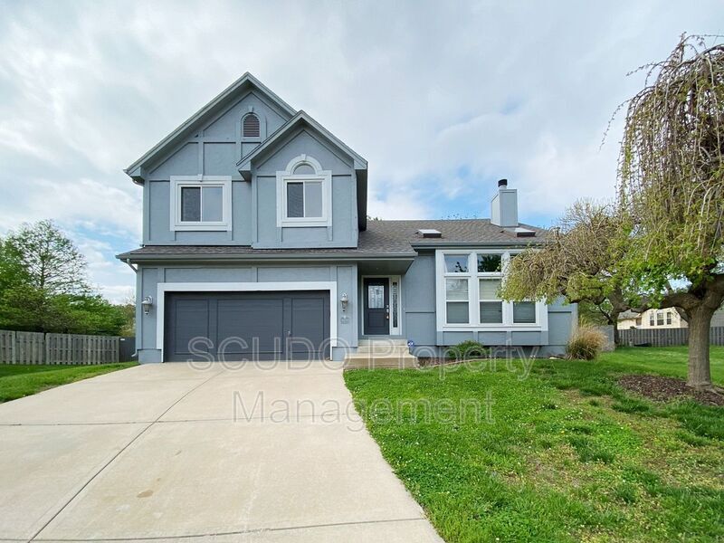 10224 W 126th Terrace, Overland Park, KS 66213 House Rental in Overland Park, KS