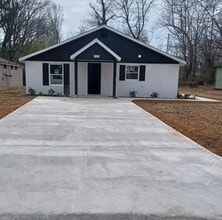 Building Photo - 1506 Wendell Ave