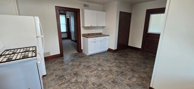 Foto del edificio - 2494 240th St