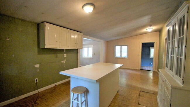 Foto del edificio - 2 Showell Pond Ln