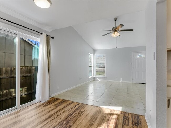 Building Photo - 10701 Lanshire Dr