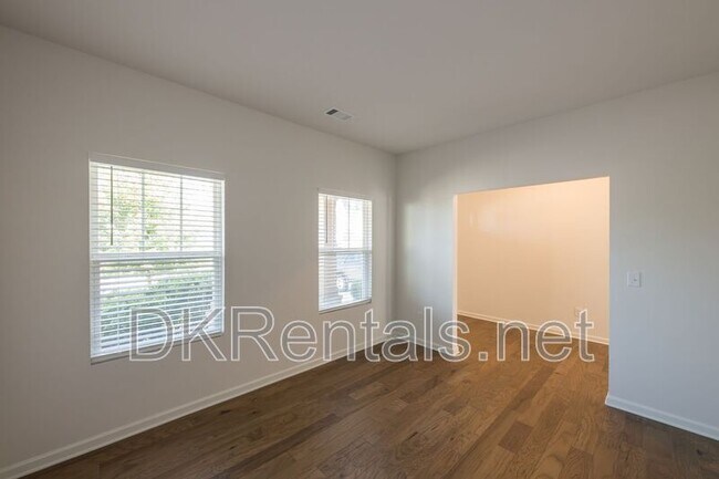 Foto del edificio - 317 Coppergate Ct