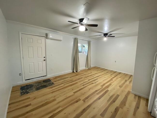 Foto del edificio - 317 Topaz Ct