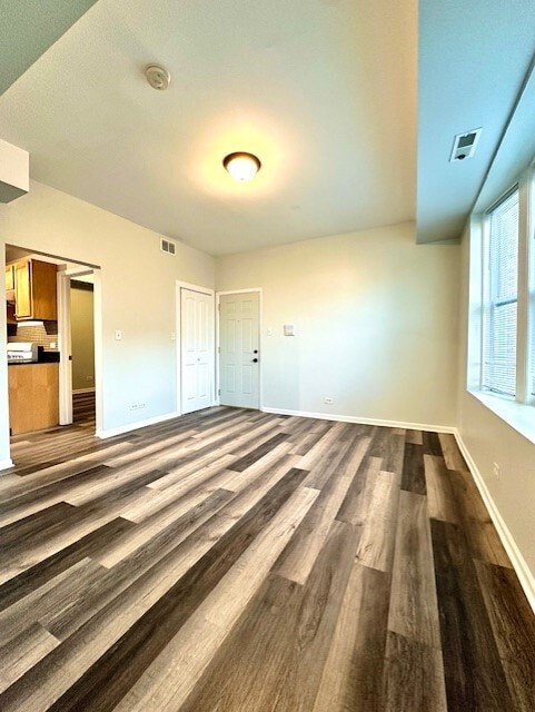 Building Photo - 1309 N Kildare Ave