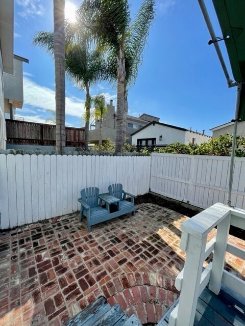 Backyard - 1719 Steinhart Ave