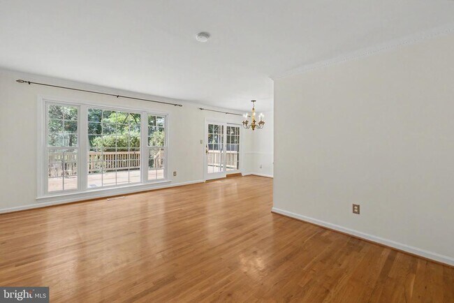 Building Photo - 2113 Sheriff Ct