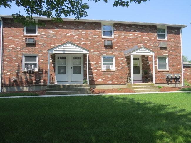 Building Photo - 469 Corey St