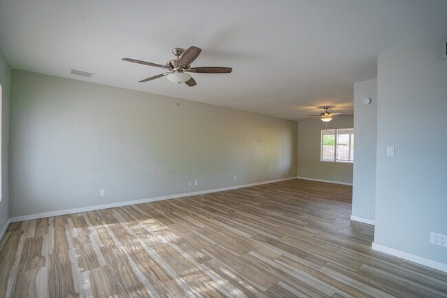 Building Photo - 8518 E RANCHO VISTA DR, SCOTTSDALE AZ