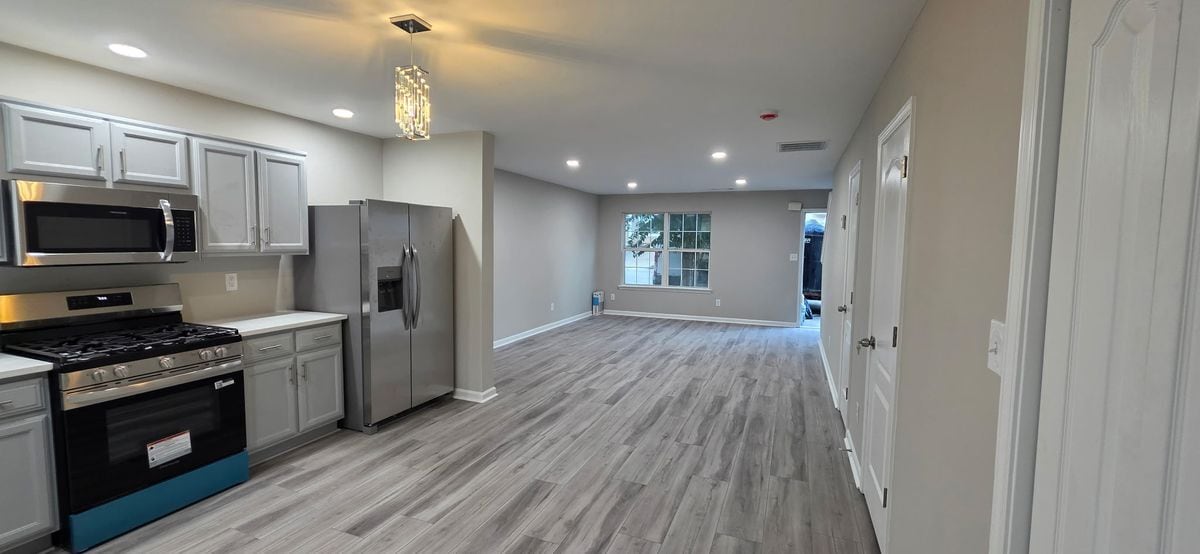 Building Photo - 3009 Fields Dr