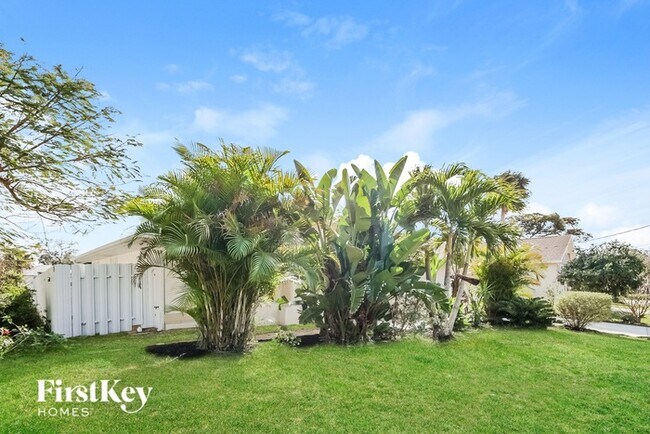 Foto del edificio - 3342 Cunliffe Rd