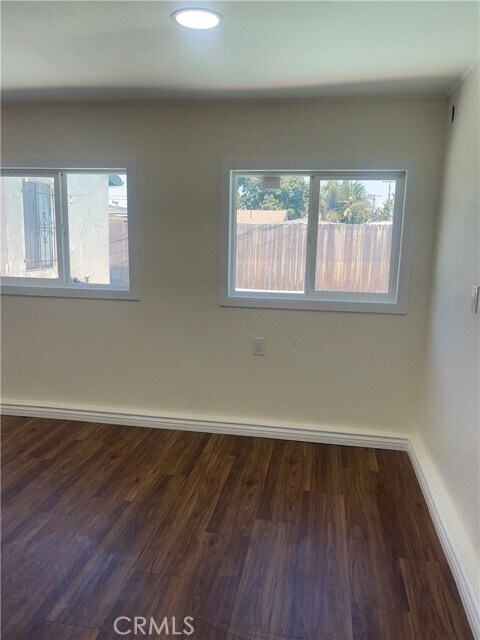 Foto del edificio - 13745 Cullen St