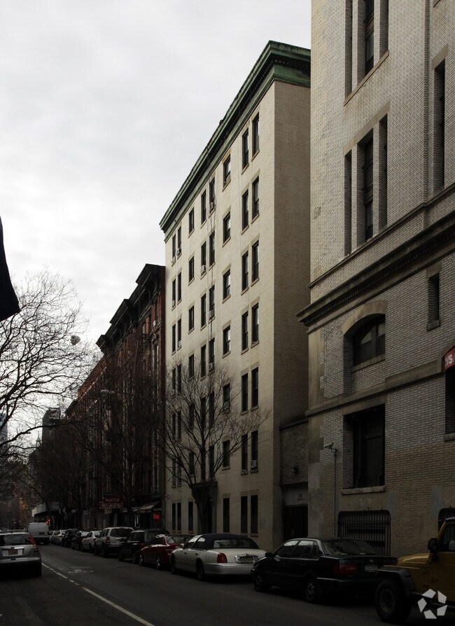 183 Thompson St, New York, NY 10012 Apartments New York, NY
