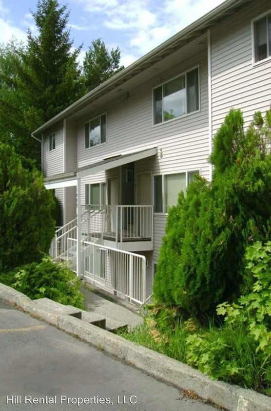 Primary Photo - 1499 Hawthorne Dr