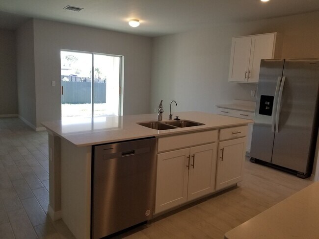 Building Photo - New Construction - DR Horton Builders