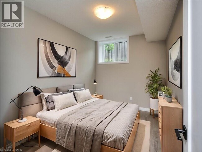 Photo du bâtiment - 689 Myers Rd