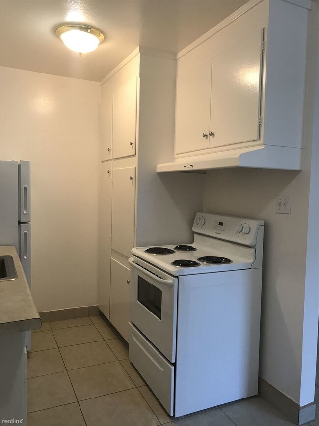 Foto del edificio - 1441 Parker Ave