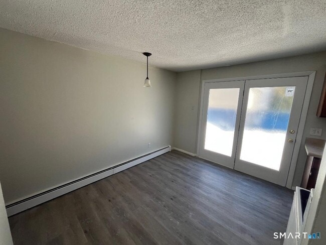 Foto del edificio - 633 Center St