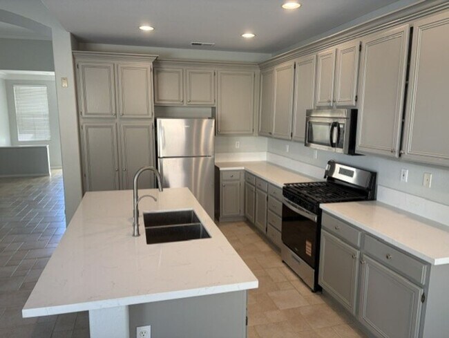 Foto del edificio - 37771 Spruce Ct