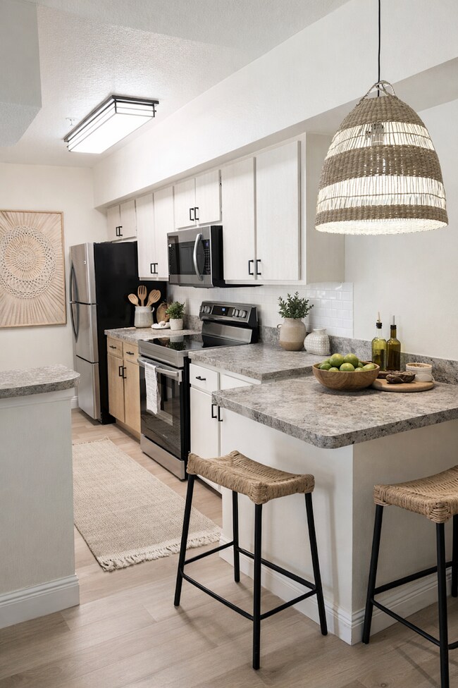 Foto del edificio - For Rent Beautiful  2/2 First Floor Condo at the Crest close to UCF and Valencia College !!!