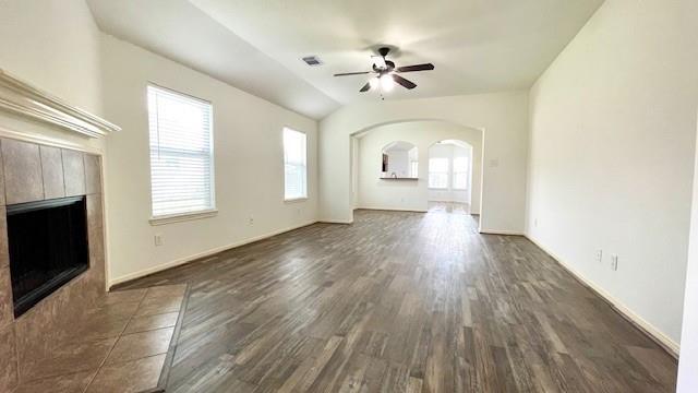 Building Photo - 2610 Maple Pl Ct
