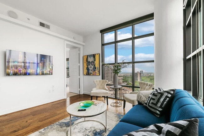 Building Photo - 101 Bowen St