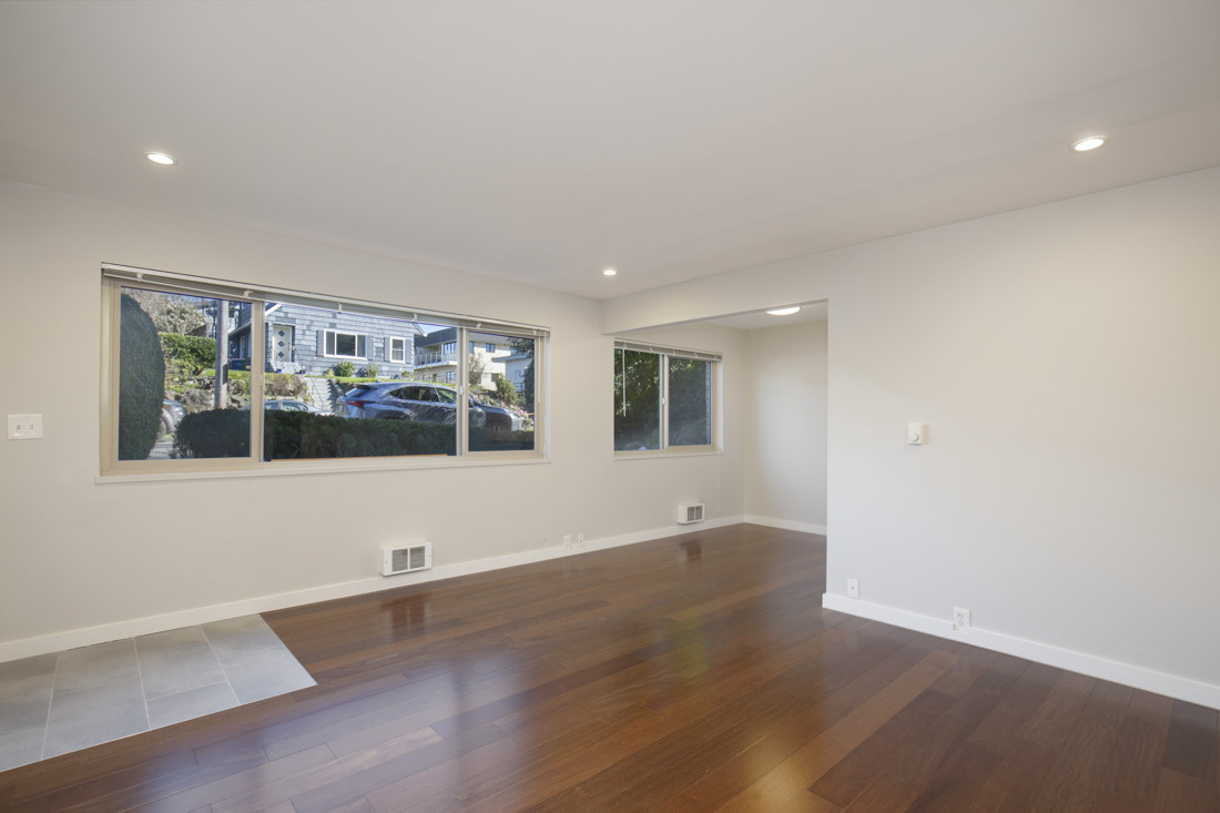 Primary Photo - 1515 6th Ave W