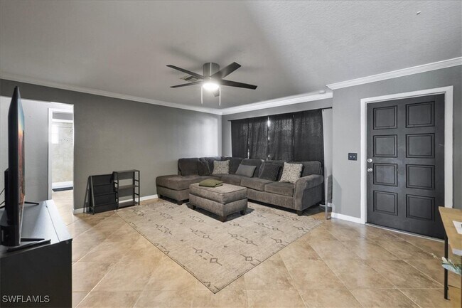 Foto del edificio - 622 SE 32nd St