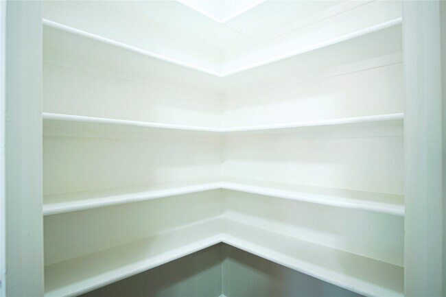Building Photo - 9102 Reagan Meadow Ct