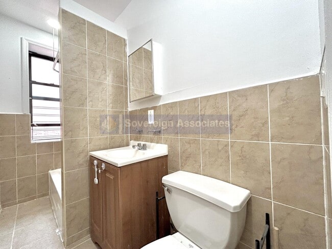 Building Photo - 220 West 149th Street