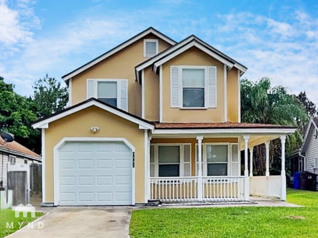 Building Photo - 3442 Coachlight Dr