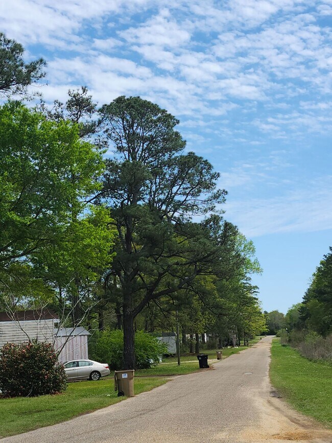 Foto del edificio - Hidden Acres Park.