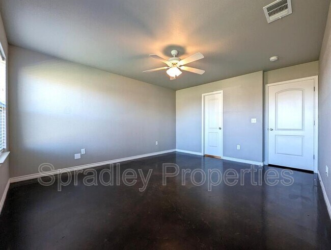 Foto del edificio - 510 Kayla St