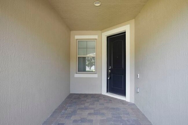 Foto del edificio - Elegant 2/2.5 Townhome in Guard-Gated Eagl...