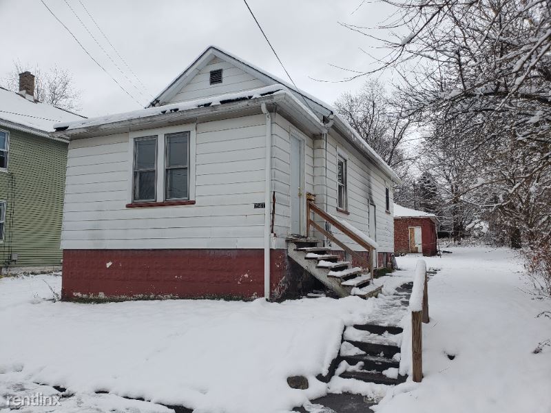 Primary Photo - 2 br, 1 bath House - 841 Wallis Avenue