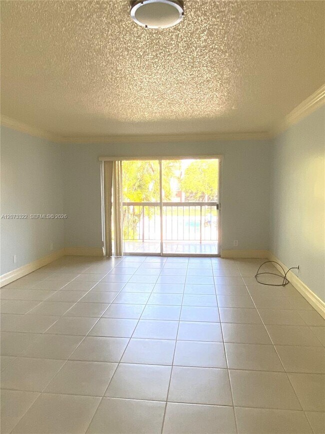 Foto del edificio - 7020 Nova Dr